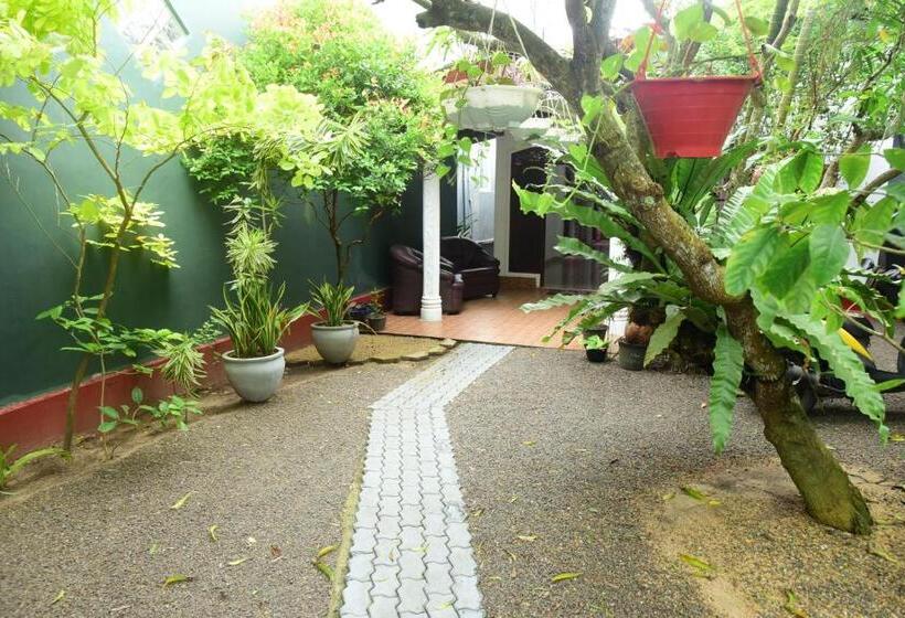 Пансион The Freedom