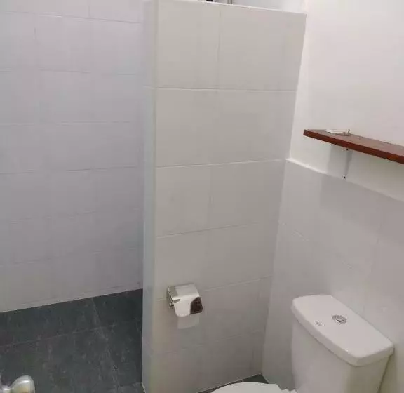 ユースホステル Happy Coconut Camiguin