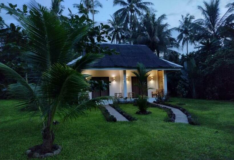 Hostel Happy Coconut Camiguin