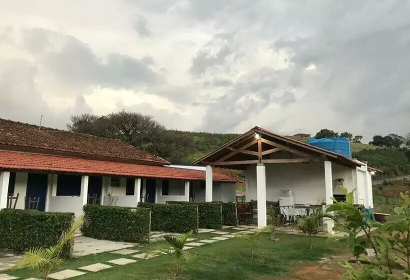 Retkeilymaja Pousada Vale Das Cachoeiras