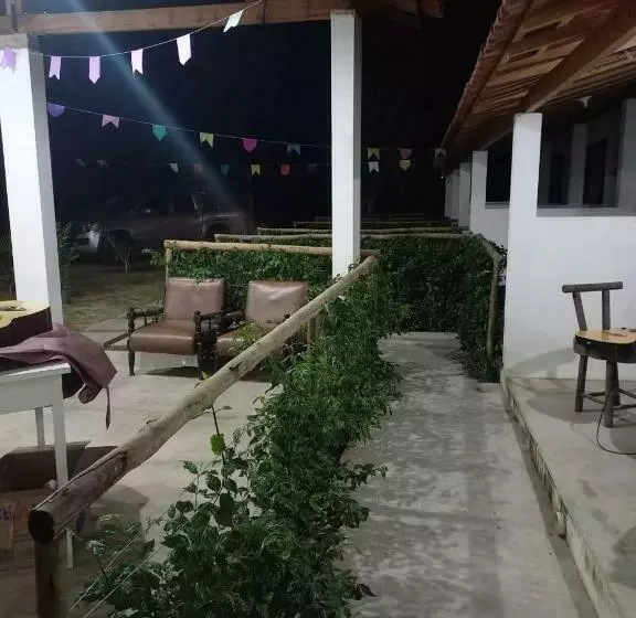 Retkeilymaja Pousada Vale Das Cachoeiras