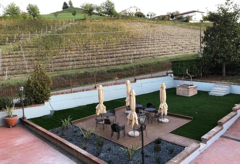 تختخواب و صبحانه Cascina La Badia