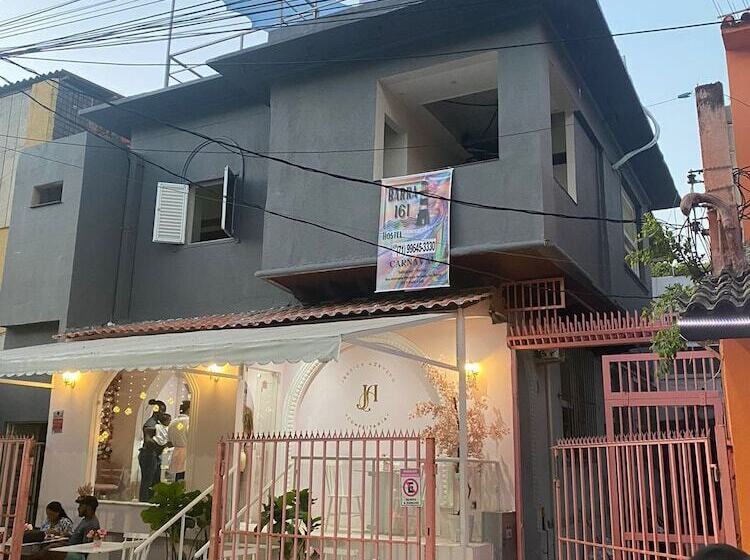 Hostel Barra 161