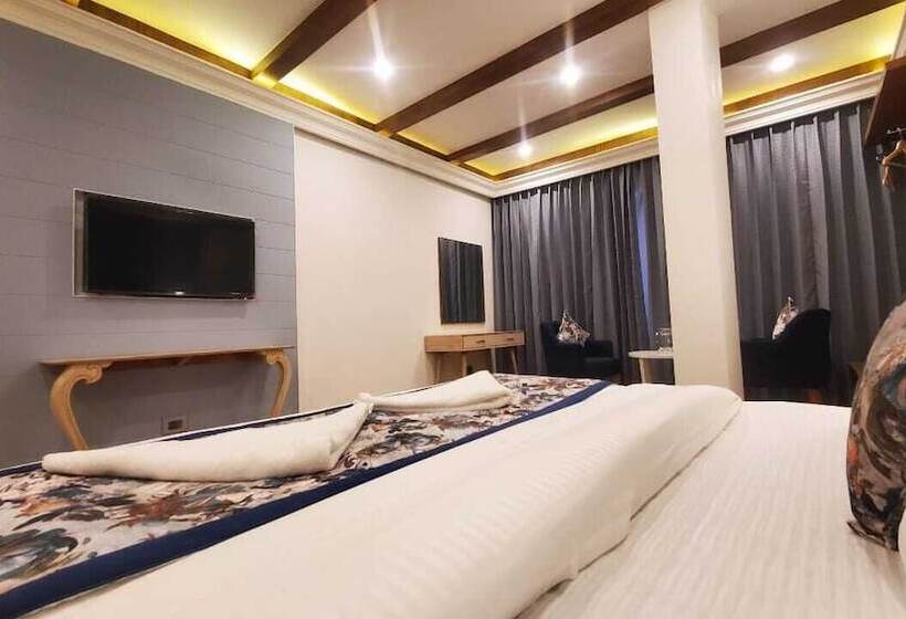 酒店 The Sapling Manor