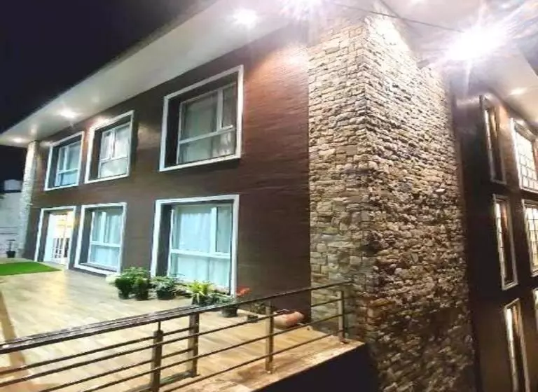 ホテル The Sapling Manor