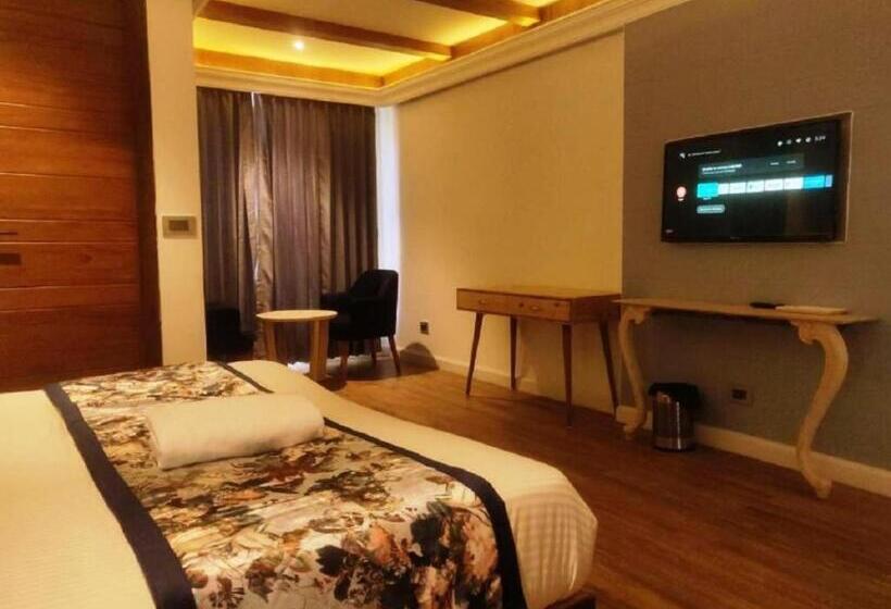 酒店 The Sapling Manor