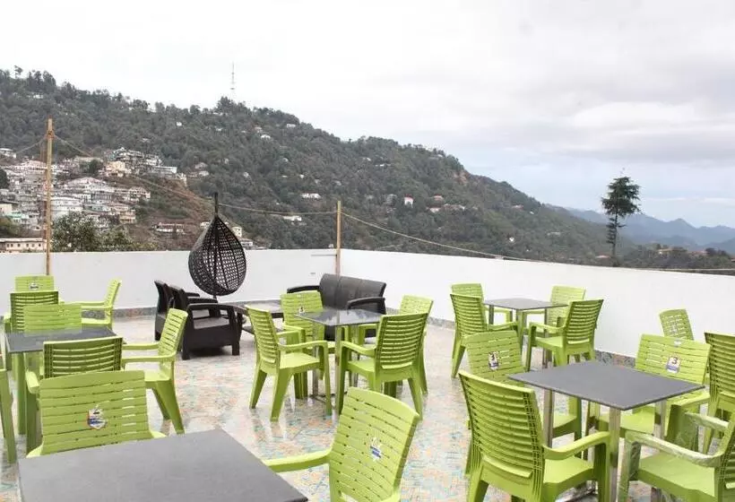 ホテル The Sapling Manor