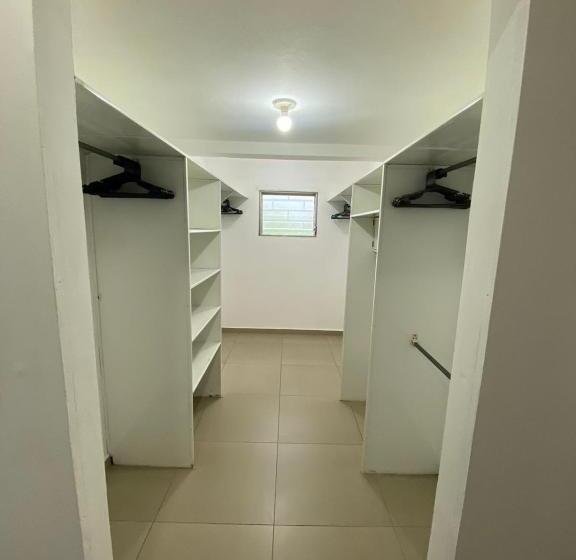 پانسیون La Ruta Hotel Corporativo