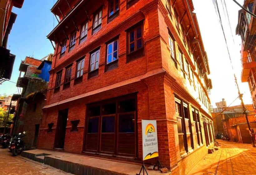 پانسیون Luniva Restaurant And Guest House