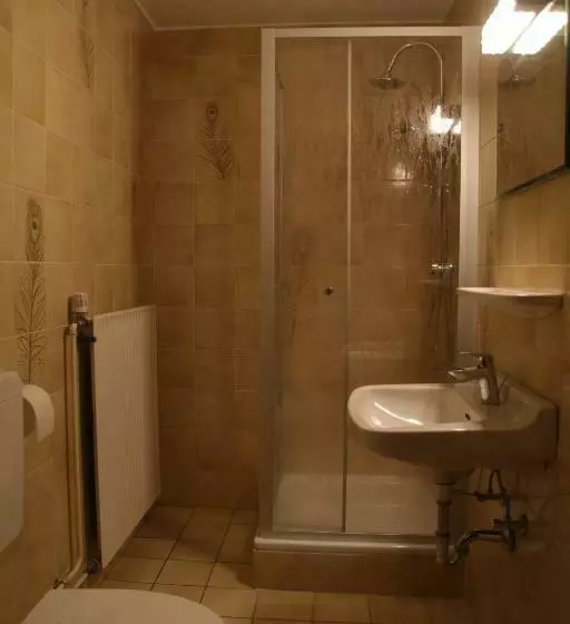 ユースホステル Gasthaus Reinhardt