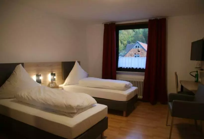 ユースホステル Gasthaus Reinhardt