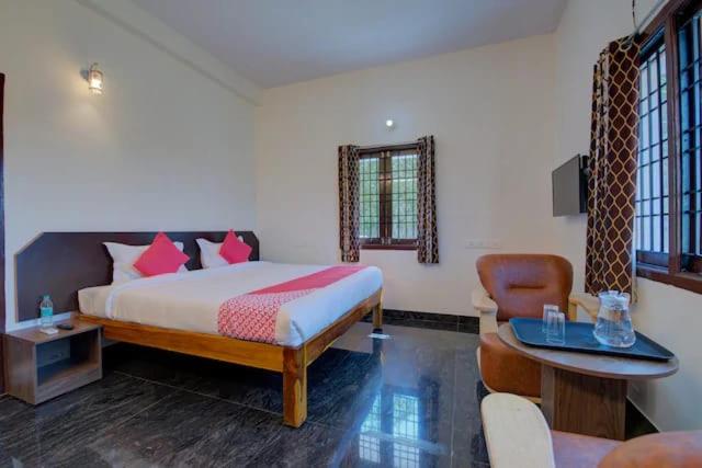 Art Resort & Farm House