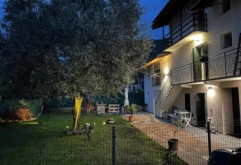 Aamiaismajoitus (B&B) La Corte Di Bacco