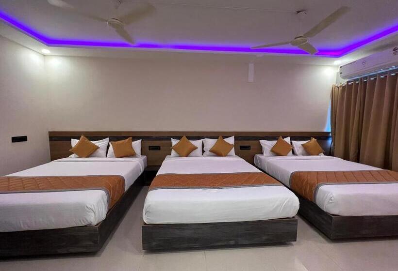 בית מלון כפרי Mangalore Stay Inn