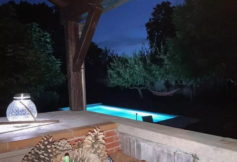 Majatalo L Ostal De Gagnac