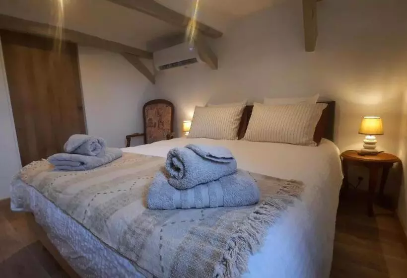 Majatalo L Ostal De Gagnac