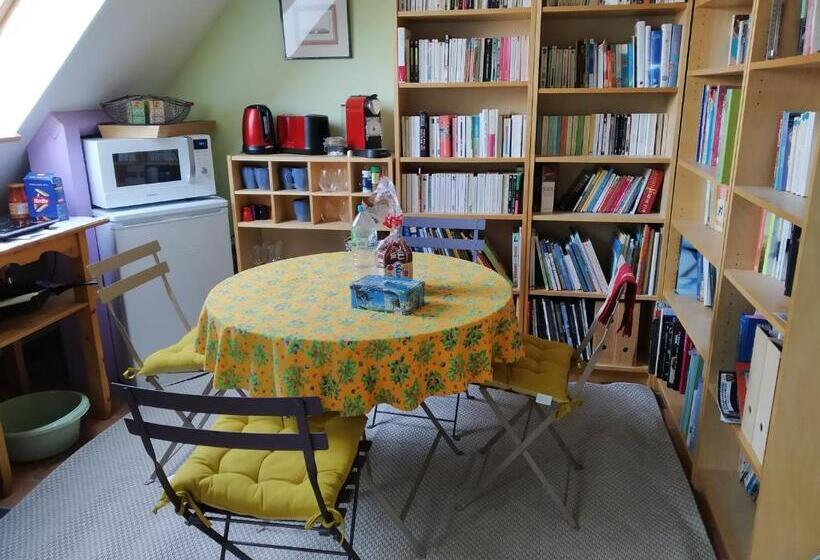 بنسيون Les Chambres Du Lavoir