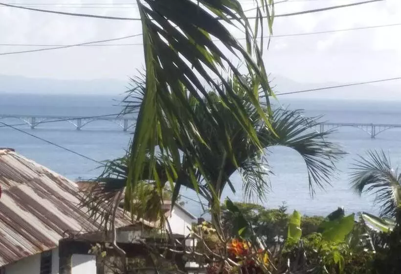 پانسیون Room In Guest Room  Best Bed And Breakfast In Samana Breakfast Included