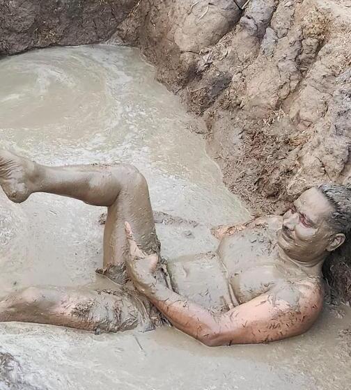 渡假胜地  Virsaa   The Captain S Mud Retreat