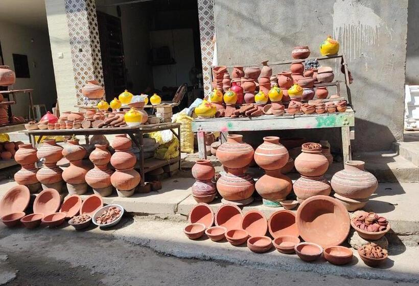 渡假胜地  Virsaa   The Captain S Mud Retreat