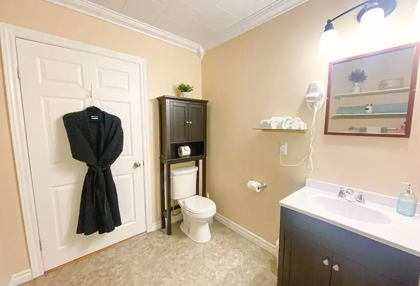 Sea Breeze Bed & Breakfast