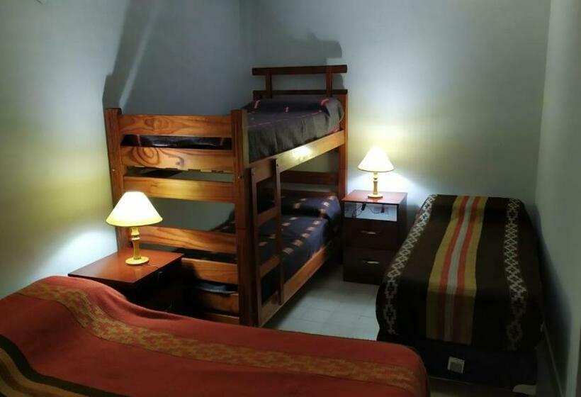 هاستل Virgen De Copacabana