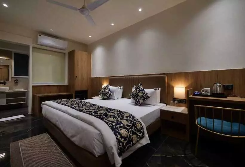 Ankit Hotel By M Square