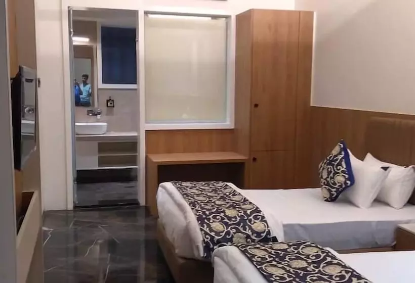 Ankit Hotel By M Square