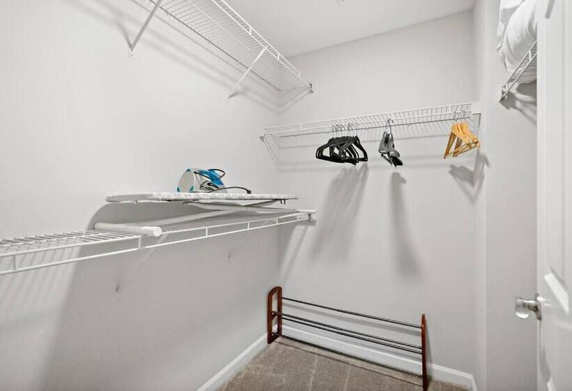 Garden Styles Herndon Dulles Airport