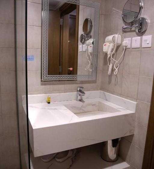 فندق سنت العزيزيه