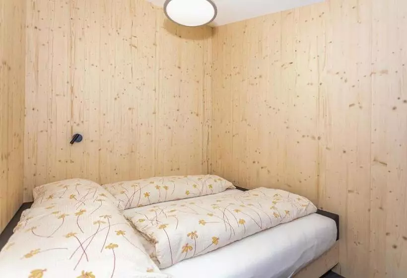 Hotelli Frutt Living