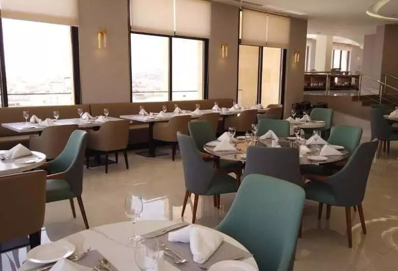 هتل H Luxury