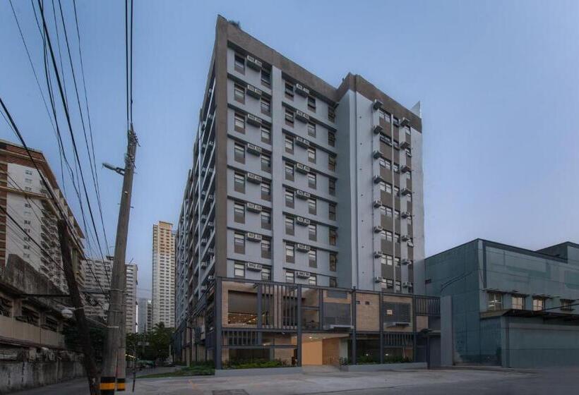 Hotel The Grid Co Living Managed By Hii