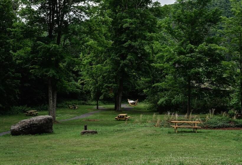 בית מלון כפרי Wylder Windham