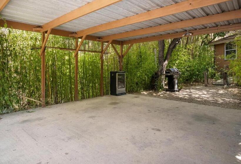 펜션 River Run Hannas House On Guadalupe