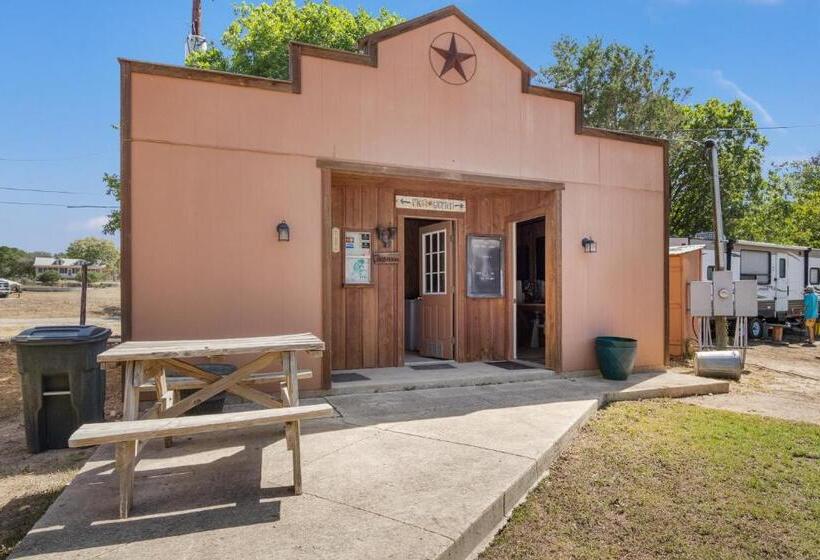 펜션 River Run Hannas House On Guadalupe