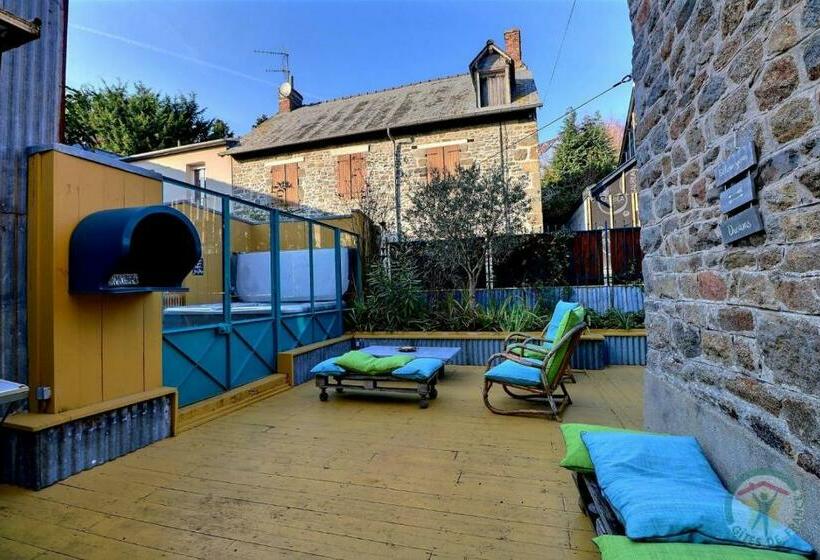 مبيت وإفطار La Goutte D Or