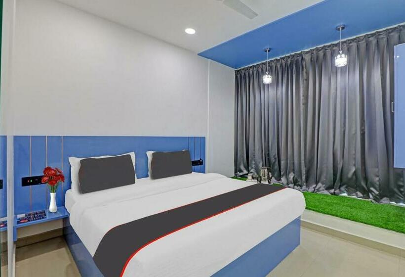 Collection O Hotel Leo Palace