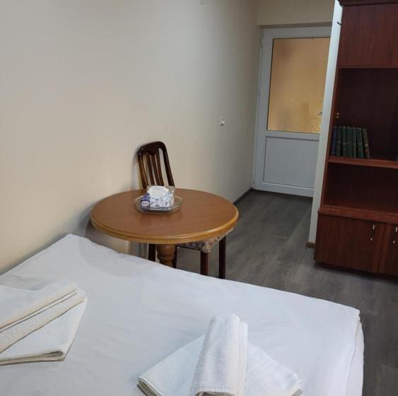 هتل Ani Guesthouse