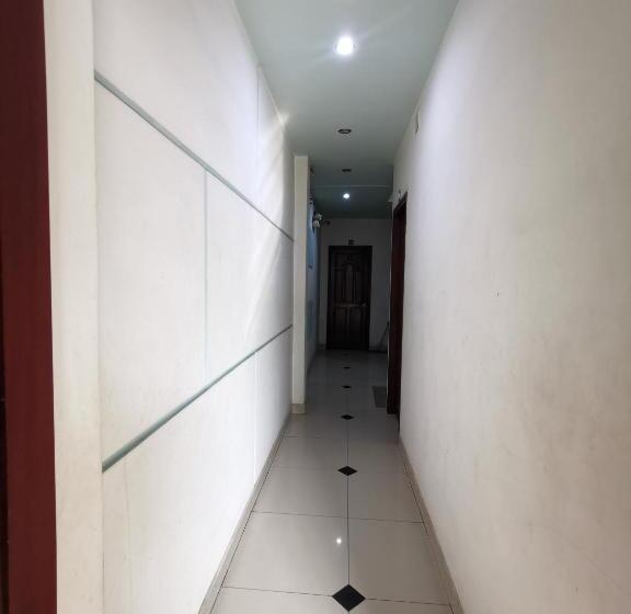 هتل Khách Sạn Hoa Cúc