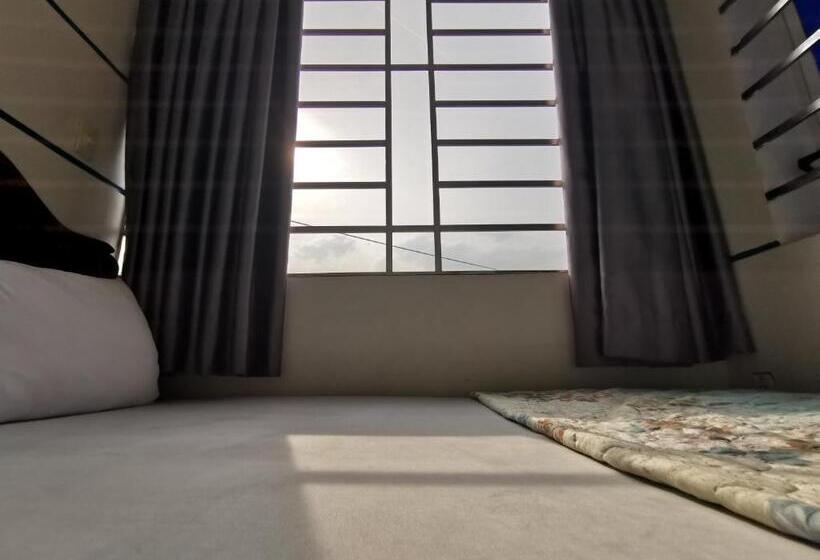 هتل Khách Sạn Hoa Cúc