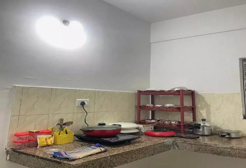 Hotelli Oyo Cozy Guest House