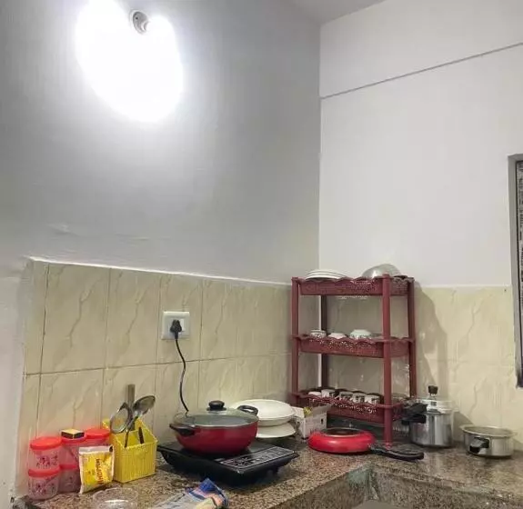 Hotelli Oyo Cozy Guest House