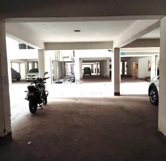 Hotelli Oyo Cozy Guest House