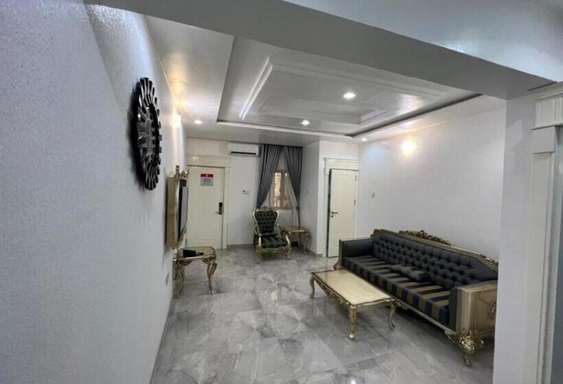 هتل Sakura Apartment