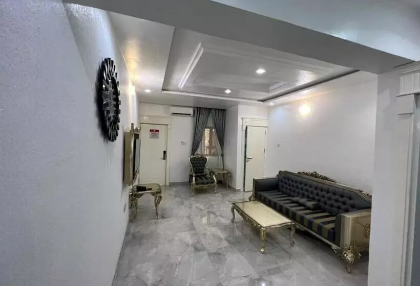 هتل Sakura Apartment