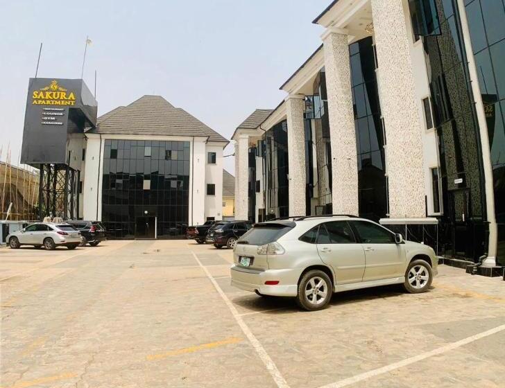 هتل Sakura Apartment