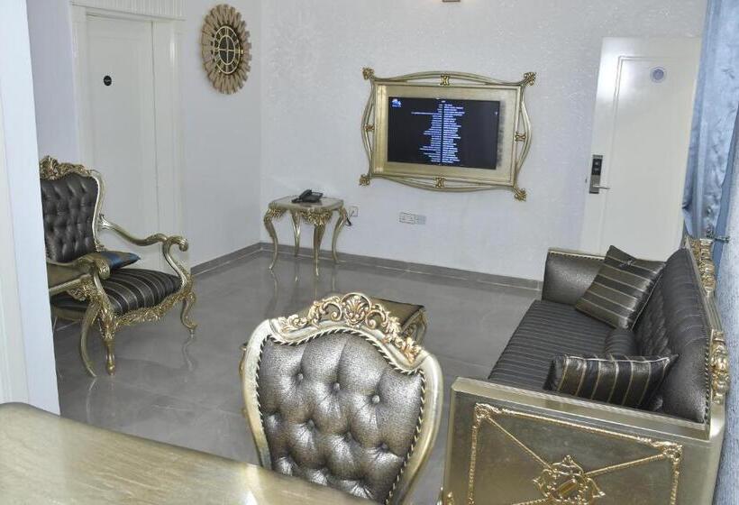 هتل Sakura Apartment