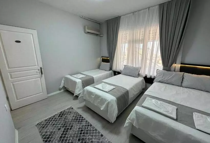 Otel Ni̇l Firat