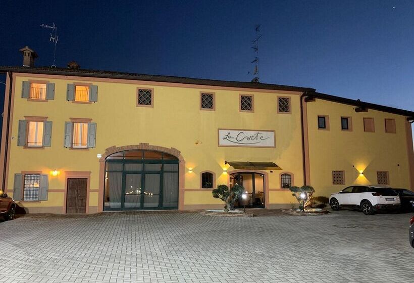 پانسیون La Corte Country Rooms